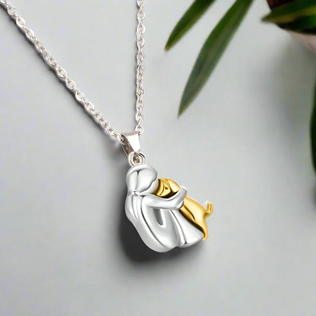 Mirelle & Cole - Necklace with Dog-Shaped Pendant