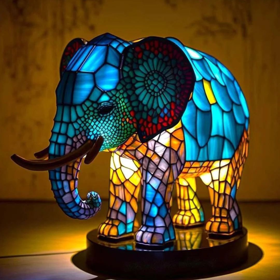 Noa | Magical Elephant Lamp