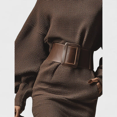 Cléa™ - Short knitted dress with structured belt