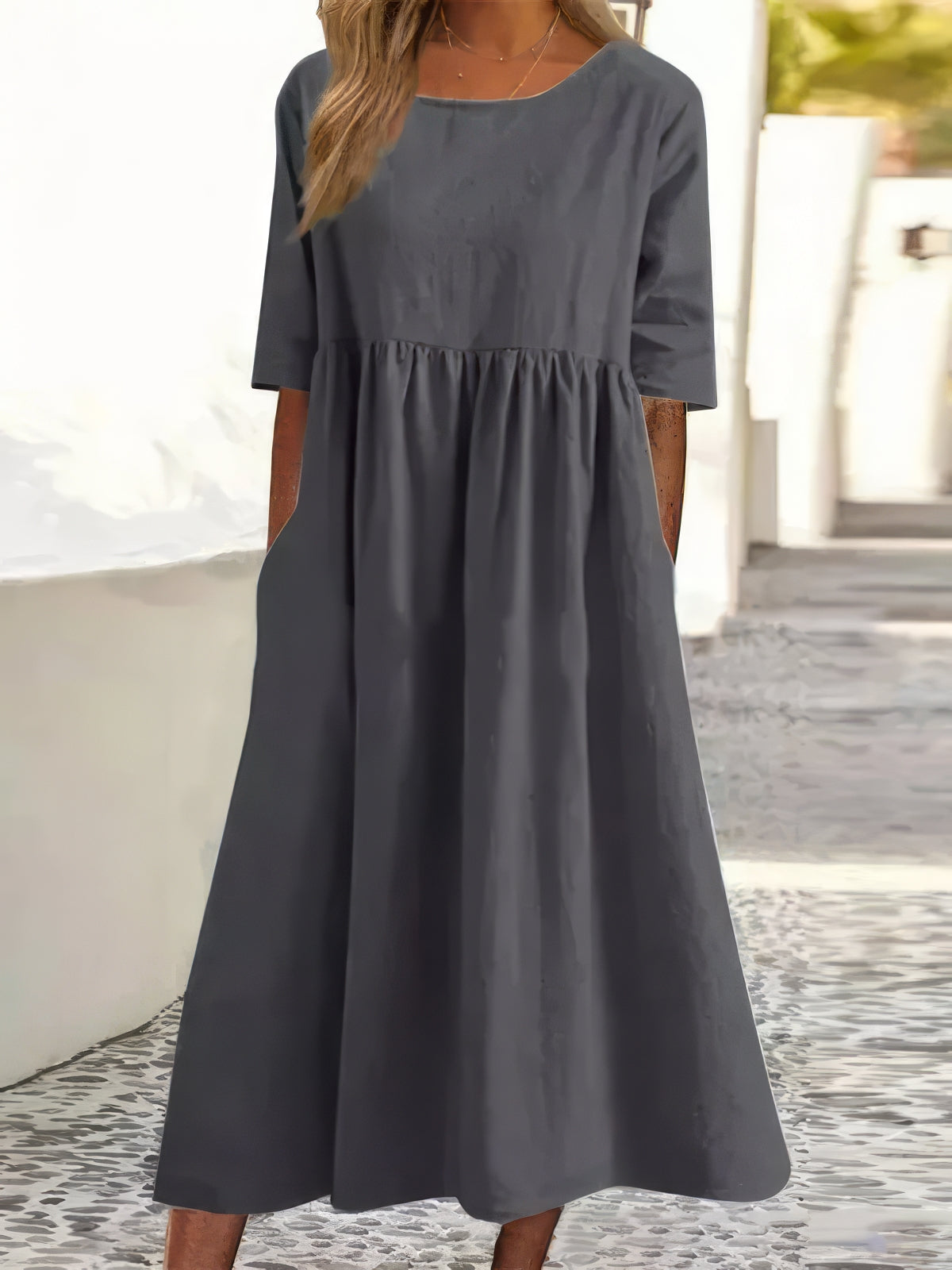 Ella - Cotton Dress With Round Neck And Pockets